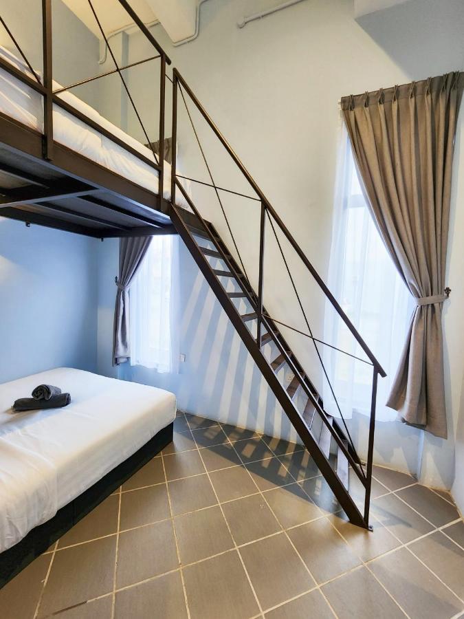 Mac Hotel By Sky Hive George Town Buitenkant foto